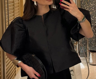 Fashionable short coat image
